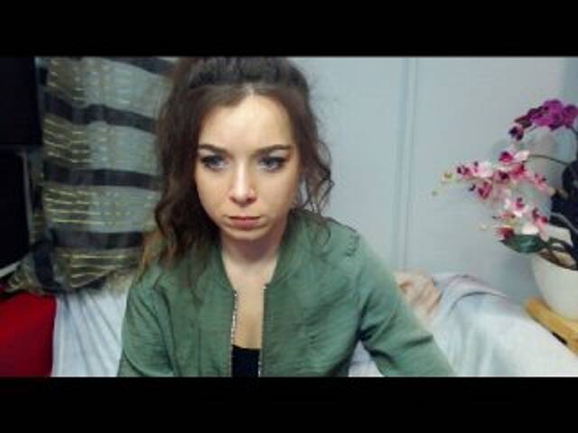 Oddajajo posnetke zaslona CindyKiss20