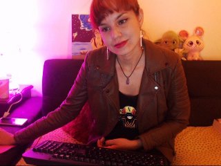 Fotografije ClaireWiiitch welcome, today only make me smile #latina #redhead #shavedpussy #anal