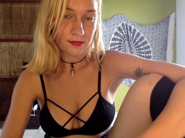 Oddajajo posnetke zaslona lilbadgurl