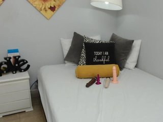 Oddajajo posnetke zaslona claudiabali