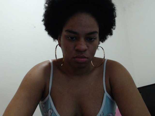 Oddajajo posnetke zaslona CleoLeo1