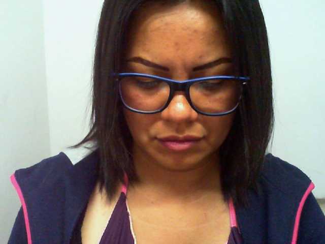 Oddajajo posnetke zaslona clyros