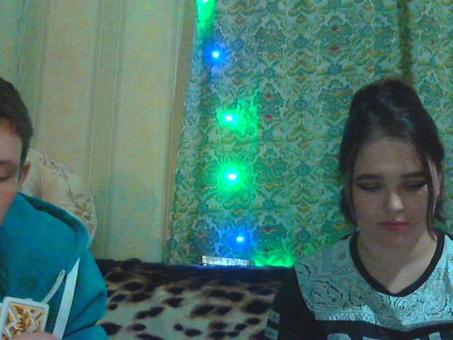 Oddajajo posnetke zaslona ComproMiss