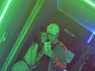 Erotični video klepet couple-2533