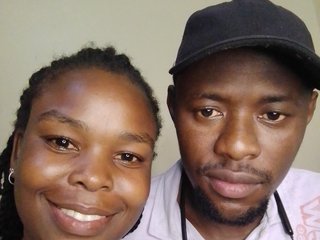 Erotični video klepet HotCouple25