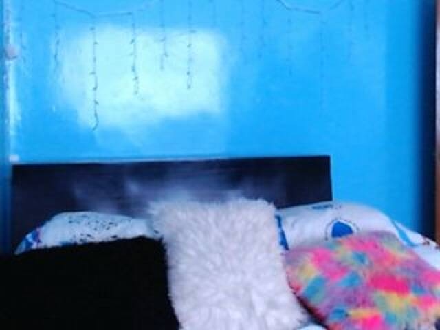 Oddajajo posnetke zaslona Courageuse