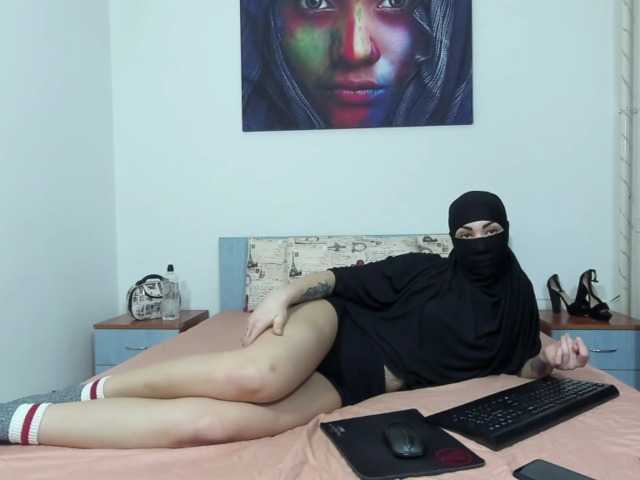 Oddajajo posnetke zaslona CoxElysha