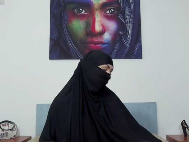 Oddajajo posnetke zaslona CoxElysha