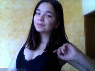 Erotični video klepet CrazMarsel