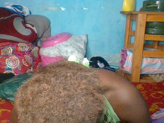 Erotični video klepet Crazymaya