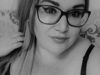 Erotični video klepet CrissyBBW