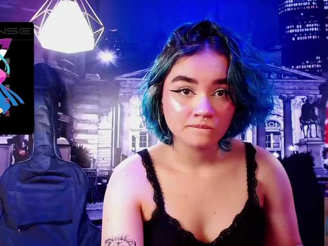 Oddajajo posnetke zaslona CristalBlue