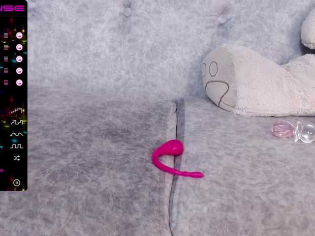 Oddajajo posnetke zaslona CristalRous