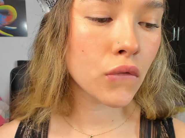 Oddajajo posnetke zaslona curlygirl1