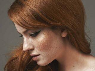 Erotični video klepet Dok_Honey