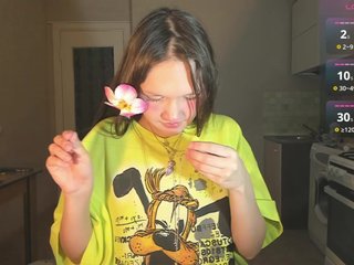 Erotični video klepet CuteLolly