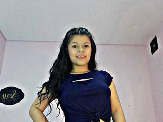 Erotični video klepet Cutenia