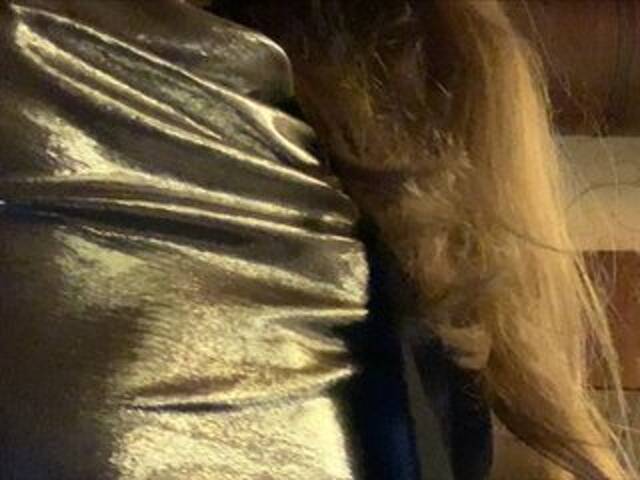 Oddajajo posnetke zaslona Eliness