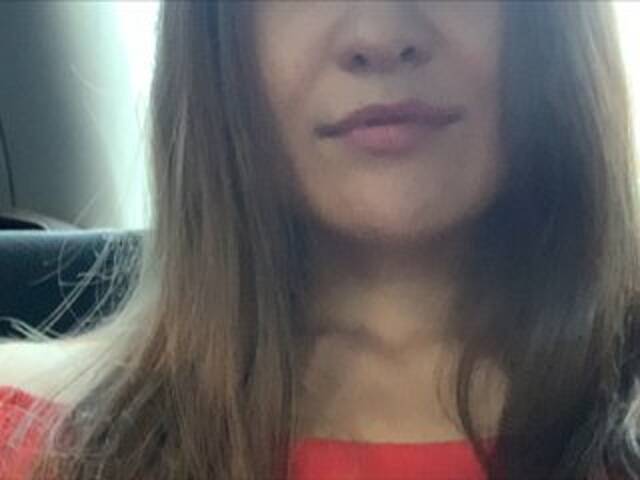 Oddajajo posnetke zaslona Eliness