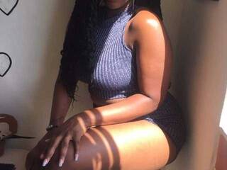 Erotični video klepet Cyntia-cossio