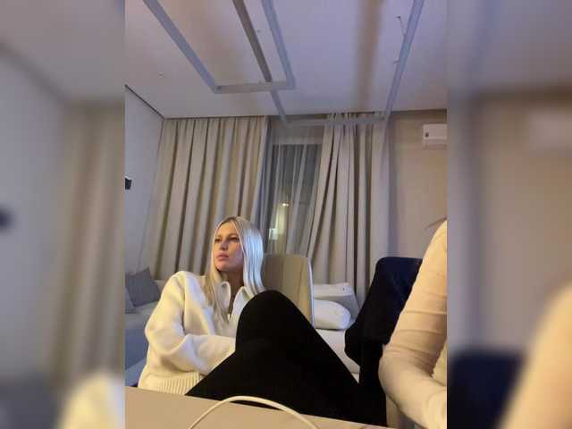Oddajajo posnetke zaslona Dalekaaa