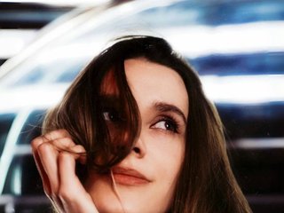 Erotični video klepet SyaoSan