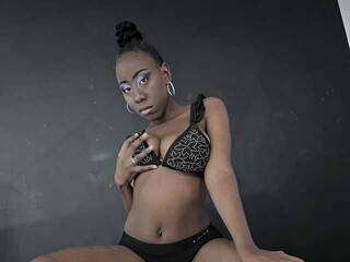 Erotični video klepet DanielaKiston