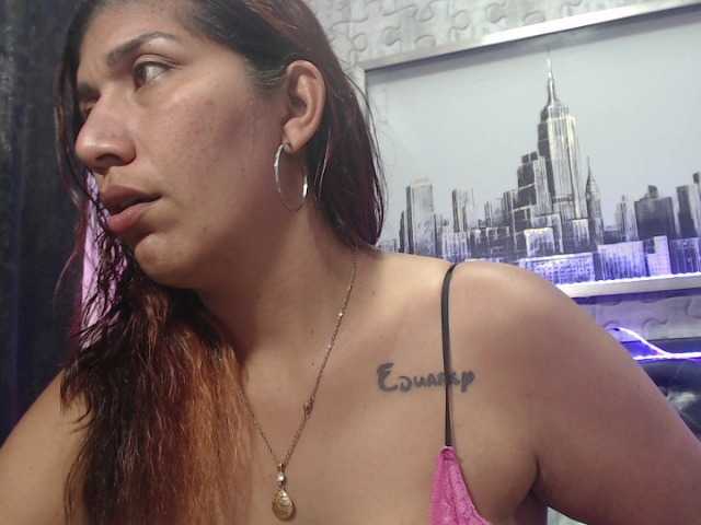 Oddajajo posnetke zaslona DanielaLovy