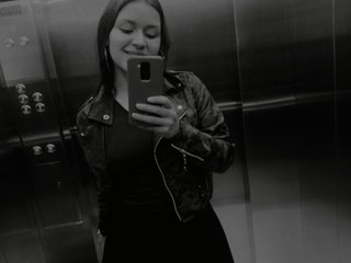 Erotični video klepet Danny-Shy