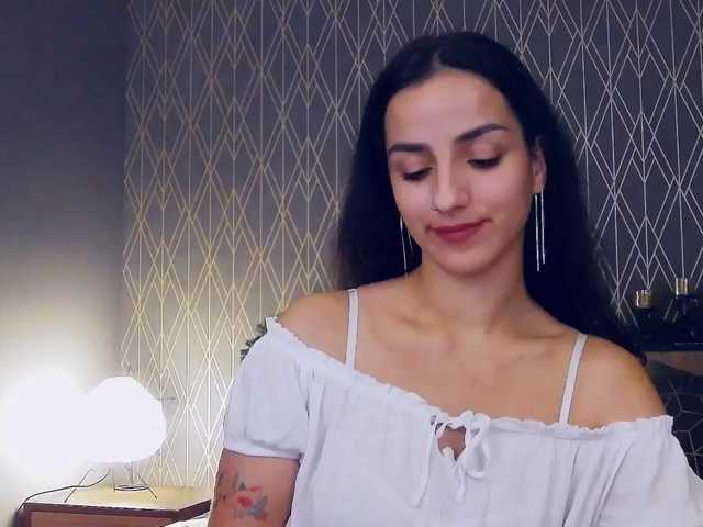 Oddajajo posnetke zaslona DaphneMoss