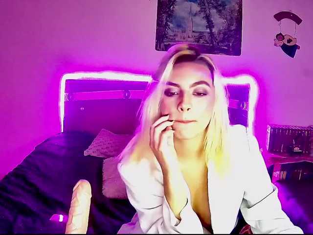 Oddajajo posnetke zaslona davinajones