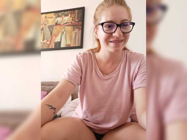 Oddajajo posnetke zaslona DeeanaEvans