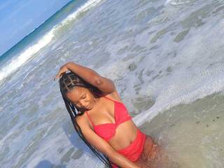 Erotični video klepet DeliciousDollDaisy