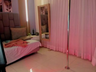 Erotični video klepet Demet-del