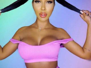 Erotični video klepet Denise-Quinn