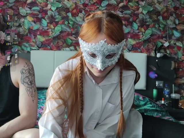 Oddajajo posnetke zaslona LittleKittyy