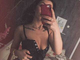 Erotični video klepet Mariana_Hot