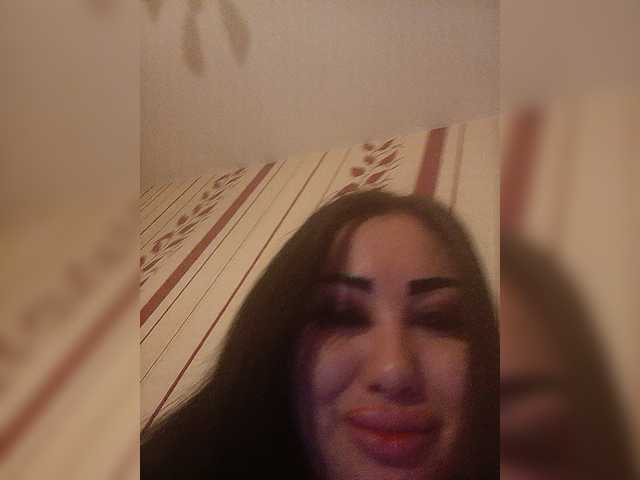 Oddajajo posnetke zaslona DiamondKey