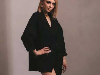 Erotični video klepet Dillza