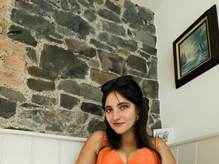 Erotični video klepet DInaraXRose