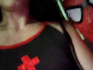 Erotični video klepet DiVona