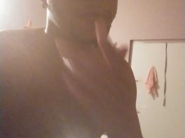 Oddajajo posnetke zaslona Dj69