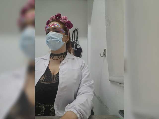 Fotografije Doctora-Danna Working us Doctor... BETWEEN PATIENTS we can do all my menu...write me pm what would u like to see... fuck us hard¡¡¡¡