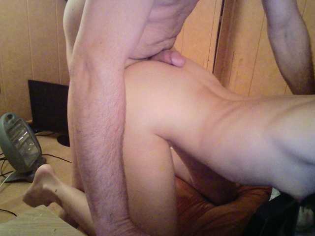 Oddajajo posnetke zaslona Doggysx