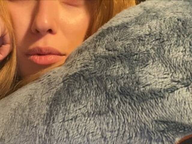 Oddajajo posnetke zaslona PREKRVTI