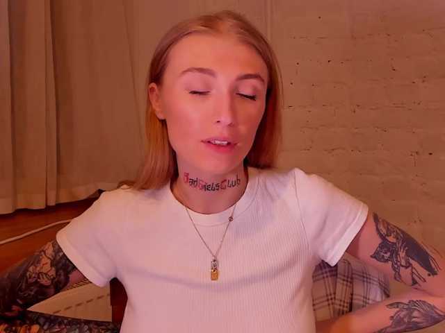 Oddajajo posnetke zaslona PREKRVTI