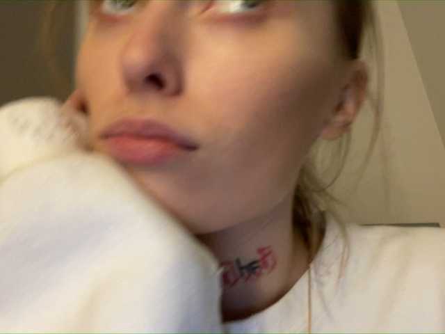 Oddajajo posnetke zaslona PREKRVTI