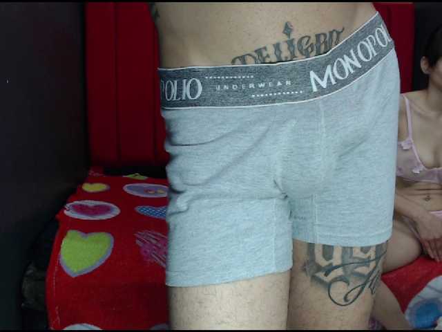 Oddajajo posnetke zaslona Dorethebitch