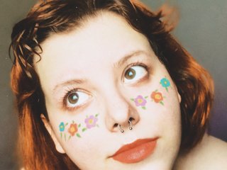 Erotični video klepet DOSHI