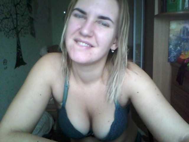 Oddajajo posnetke zaslona DragonflyOn